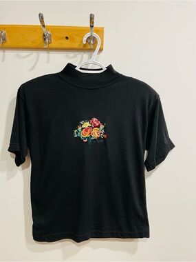 Black Short-Sleeve Mock Neck Tee with Embroidered Floral Bouquet